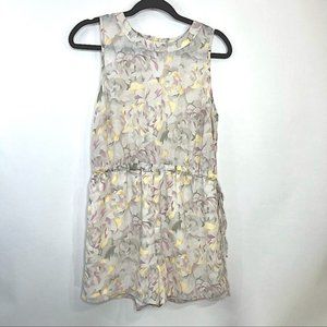 Urban Outfitters Kimchi Blue Floral Romper Size Medium